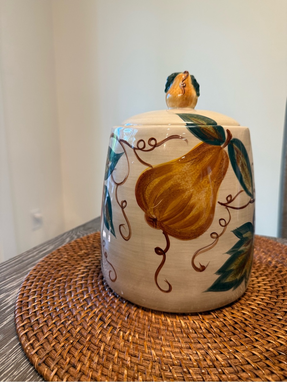 Table Tops Unlimited - Venetian Ceramica Classica - Medium Canister